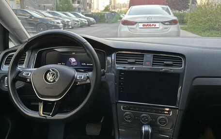 Volkswagen Golf VII, 2019 год, 2 350 000 рублей, 9 фотография
