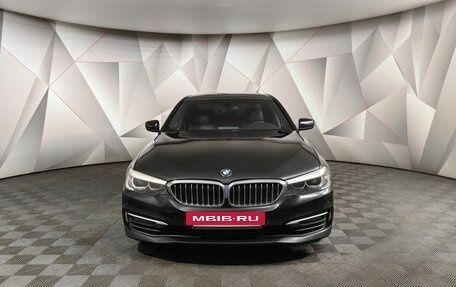 BMW 5 серия, 2019 год, 2 247 000 рублей, 3 фотография