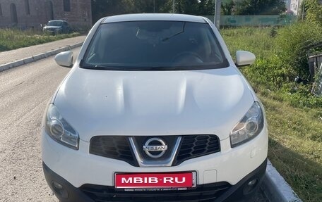 Nissan Qashqai, 2010 год, 900 000 рублей, 1 фотография