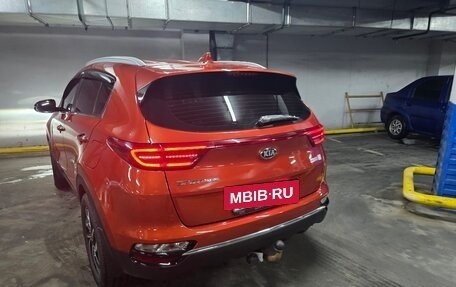 KIA Sportage IV рестайлинг, 2019 год, 2 200 000 рублей, 4 фотография