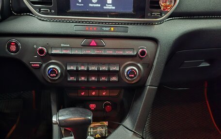 KIA Sportage IV рестайлинг, 2019 год, 2 200 000 рублей, 9 фотография