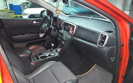 KIA Sportage IV рестайлинг, 2019 год, 2 200 000 рублей, 8 фотография