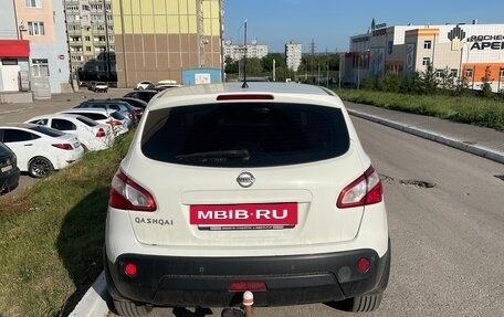 Nissan Qashqai, 2010 год, 900 000 рублей, 5 фотография