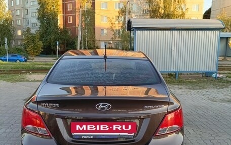 Hyundai Solaris II рестайлинг, 2015 год, 1 090 000 рублей, 4 фотография