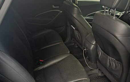 Hyundai Santa Fe III рестайлинг, 2013 год, 1 800 000 рублей, 9 фотография