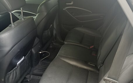 Hyundai Santa Fe III рестайлинг, 2013 год, 1 800 000 рублей, 17 фотография