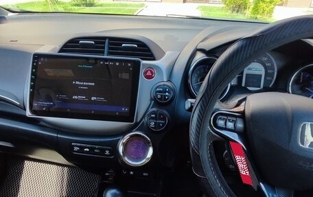 Honda Fit Shuttle I рестайлинг, 2012 год, 1 040 000 рублей, 16 фотография