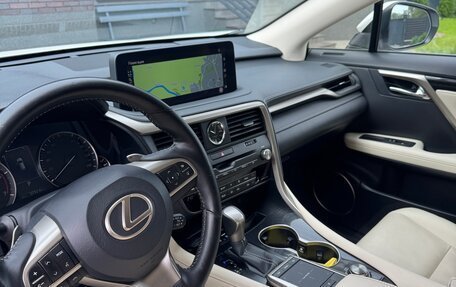 Lexus RX IV рестайлинг, 2021 год, 5 150 000 рублей, 10 фотография