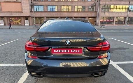 BMW 7 серия, 2018 год, 3 800 000 рублей, 6 фотография