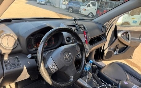 Toyota RAV4, 2010 год, 1 200 000 рублей, 21 фотография