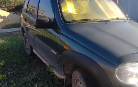 Chevrolet Niva I рестайлинг, 2010 год, 361 000 рублей, 3 фотография