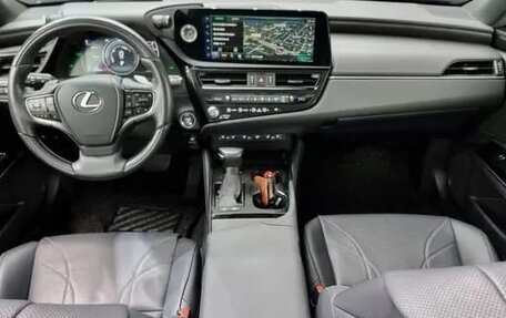 Lexus ES VII, 2022 год, 3 480 000 рублей, 17 фотография