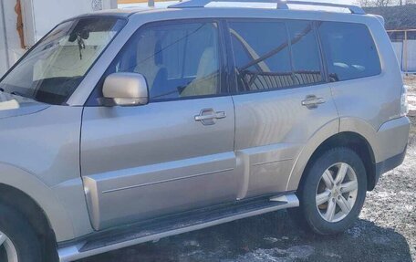 Mitsubishi Pajero IV, 2008 год, 1 440 000 рублей, 11 фотография