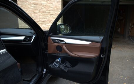 BMW X5, 2017 год, 3 240 000 рублей, 13 фотография
