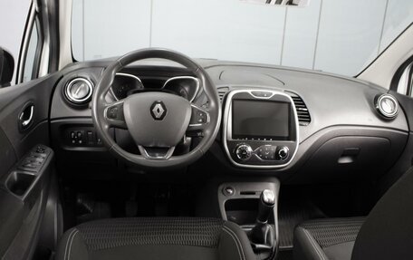 Renault Kaptur I рестайлинг, 2019 год, 1 350 000 рублей, 6 фотография