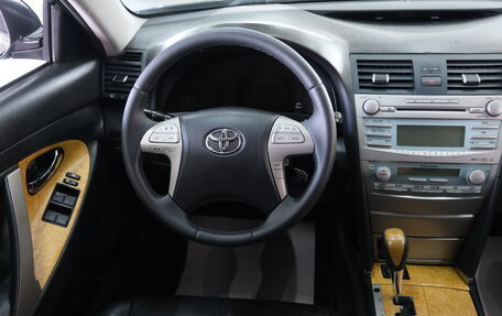 Toyota Camry, 2007 год, 1 349 000 рублей, 13 фотография