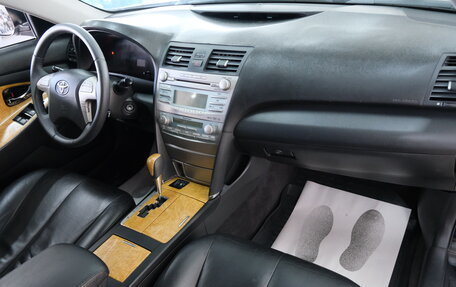 Toyota Camry, 2007 год, 1 349 000 рублей, 22 фотография