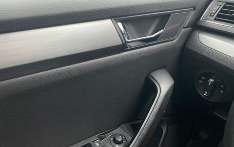 Skoda Superb III рестайлинг, 2016 год, 1 700 000 рублей, 15 фотография