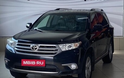 Toyota Highlander III, 2011 год, 2 245 000 рублей, 1 фотография