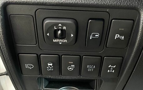 Toyota Land Cruiser 200, 2013 год, 3 699 000 рублей, 10 фотография