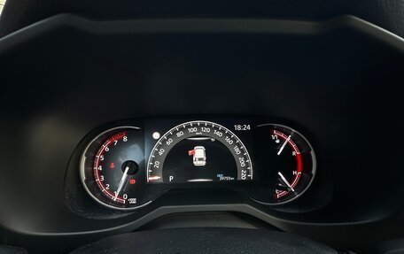 Toyota RAV4, 2021 год, 4 190 000 рублей, 7 фотография