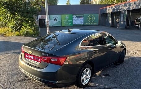 Chevrolet Malibu IX, 2018 год, 1 200 000 рублей, 10 фотография
