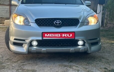 Toyota Matrix, 2002 год, 805 000 рублей, 1 фотография