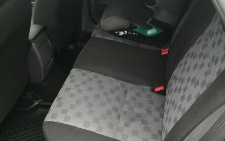 Ford Focus II рестайлинг, 2005 год, 440 000 рублей, 2 фотография