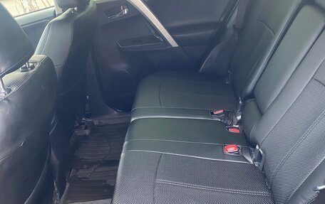 Toyota RAV4, 2015 год, 1 900 000 рублей, 14 фотография