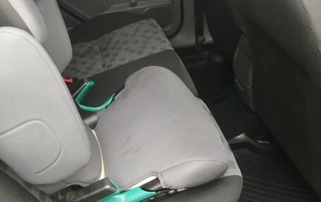 Ford Focus II рестайлинг, 2005 год, 440 000 рублей, 4 фотография