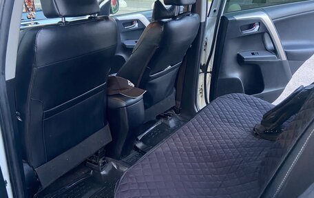 Toyota RAV4, 2014 год, 1 800 000 рублей, 10 фотография