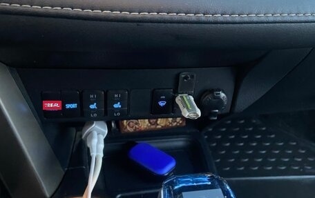 Toyota RAV4, 2014 год, 1 800 000 рублей, 12 фотография