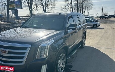 Cadillac Escalade IV, 2016 год, 3 900 000 рублей, 5 фотография