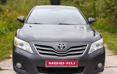 Toyota Camry, 2010 год, 1 055 000 рублей, 1 фотография