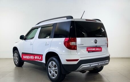 Skoda Yeti I рестайлинг, 2015 год, 940 000 рублей, 2 фотография
