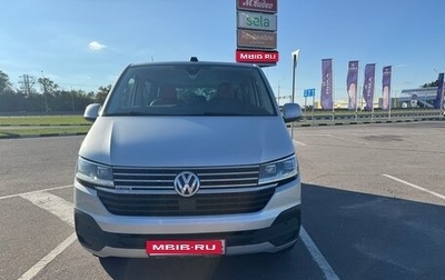 Volkswagen Caravelle T6 рестайлинг, 2020 год, 5 100 000 рублей, 1 фотография