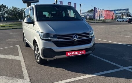 Volkswagen Caravelle T6 рестайлинг, 2020 год, 5 100 000 рублей, 6 фотография