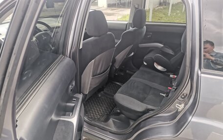 Mitsubishi Outlander III рестайлинг 3, 2007 год, 830 000 рублей, 8 фотография