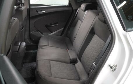 Opel Astra J, 2013 год, 899 000 рублей, 9 фотография