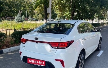 KIA Rio IV, 2018 год, 1 550 000 рублей, 6 фотография