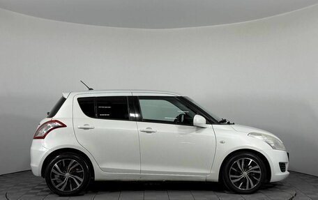 Suzuki Swift IV, 2011 год, 700 000 рублей, 4 фотография