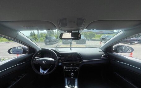 Hyundai Avante, 2019 год, 1 900 000 рублей, 7 фотография