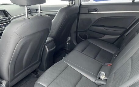 Hyundai Avante, 2019 год, 1 900 000 рублей, 17 фотография