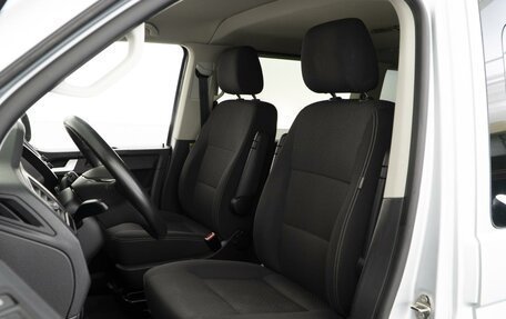 Volkswagen Multivan T6 рестайлинг, 2016 год, 3 462 580 рублей, 10 фотография