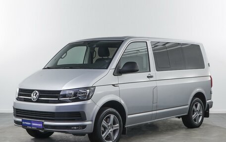 Volkswagen Multivan T6 рестайлинг, 2016 год, 3 462 580 рублей, 5 фотография