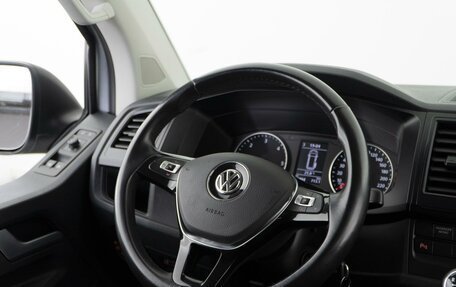 Volkswagen Multivan T6 рестайлинг, 2016 год, 3 462 580 рублей, 11 фотография
