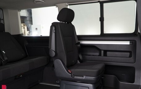 Volkswagen Multivan T6 рестайлинг, 2016 год, 3 462 580 рублей, 7 фотография