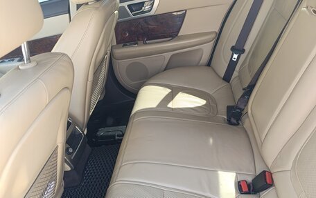 Jaguar XF I рестайлинг, 2011 год, 1 600 000 рублей, 11 фотография