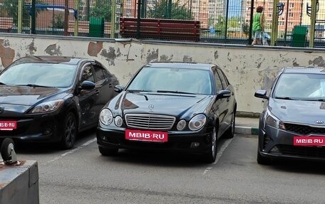 Mercedes-Benz E-Класс, 2003 год, 1 150 000 рублей, 10 фотография