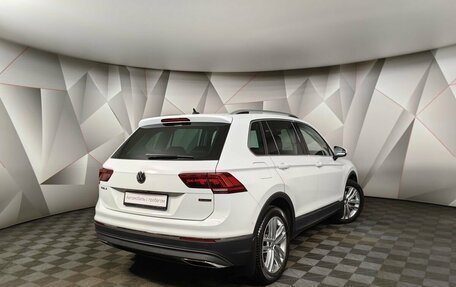 Volkswagen Tiguan II, 2018 год, 3 190 000 рублей, 2 фотография
